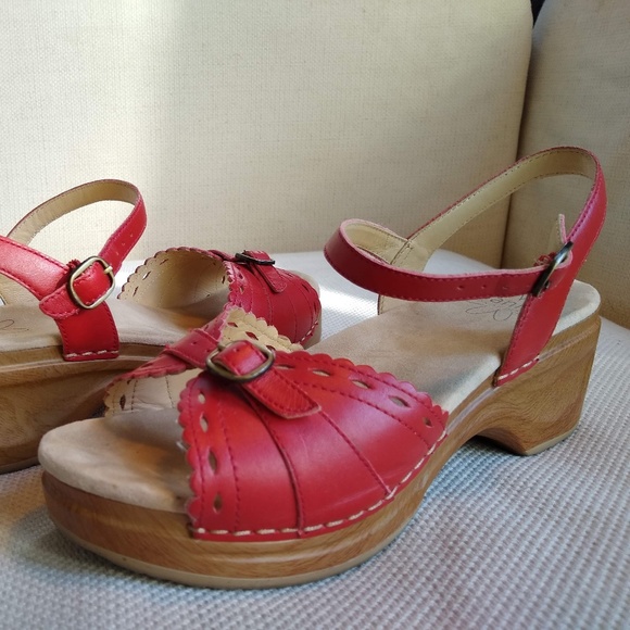 sanita dawn sandals